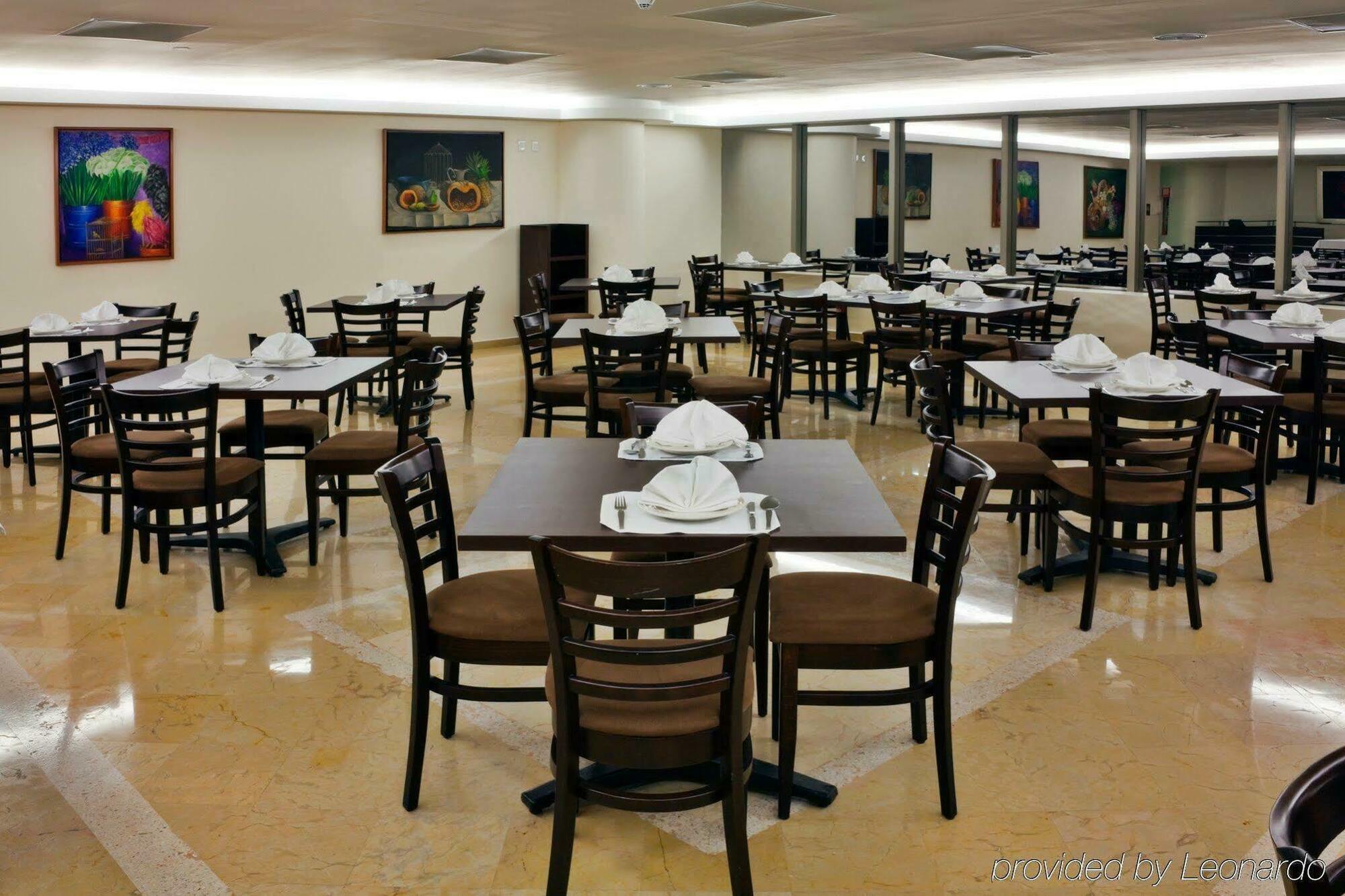 Holiday Inn Hotel & Suites Mexico Medica Sur, An Ihg Hotel Restaurant photo